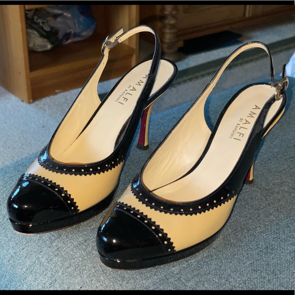 Amalfi Cream and Black Slingback Pump Womens 6 Good Condition